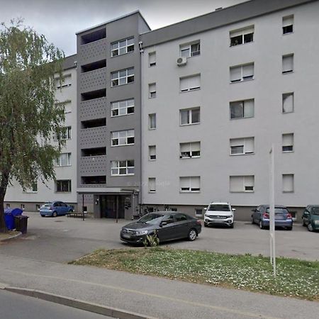 Studio Apartman Mirta I Varaždin Esterno foto
