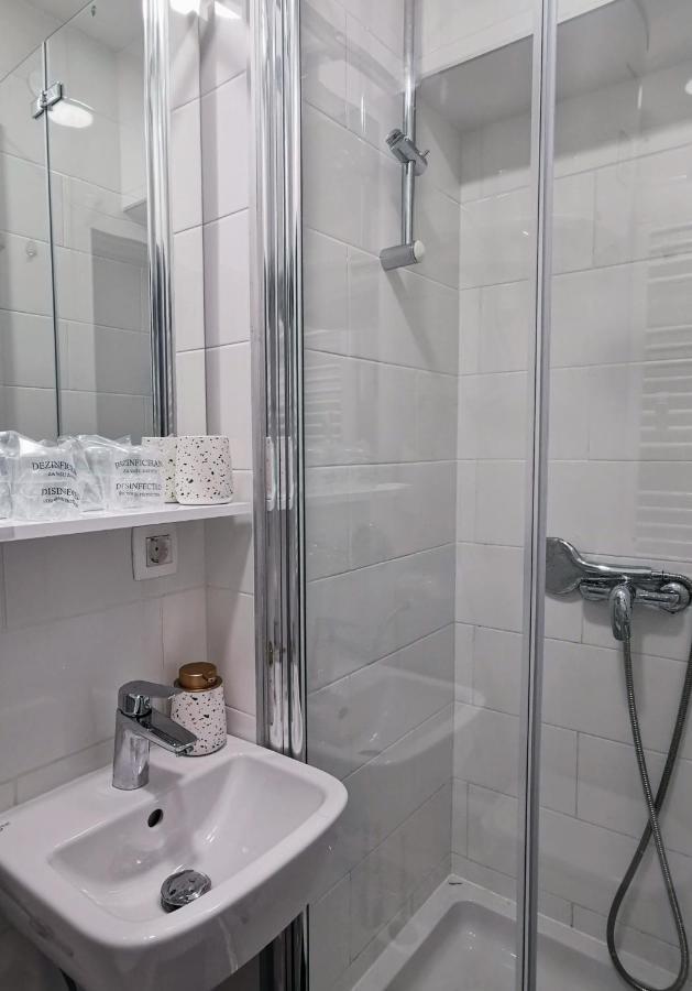 Studio Apartman Mirta I Varaždin Esterno foto